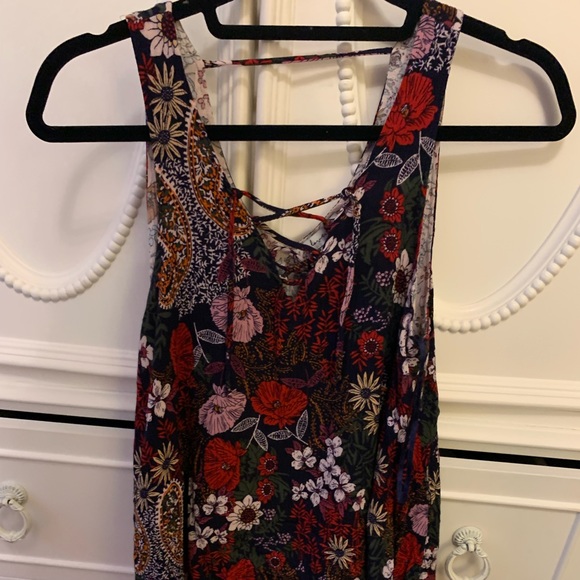 Love Fire V Neck Floral Tank W/ Criss Cross - Picture 3 of 5